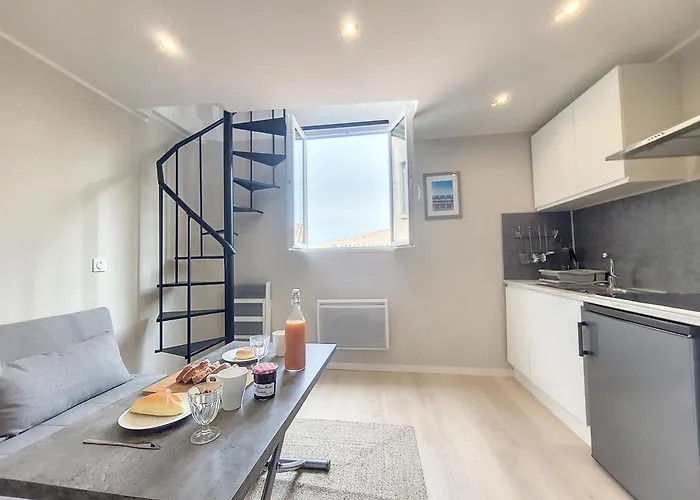 Nestor&jeeves - Vieux Duplex - - *